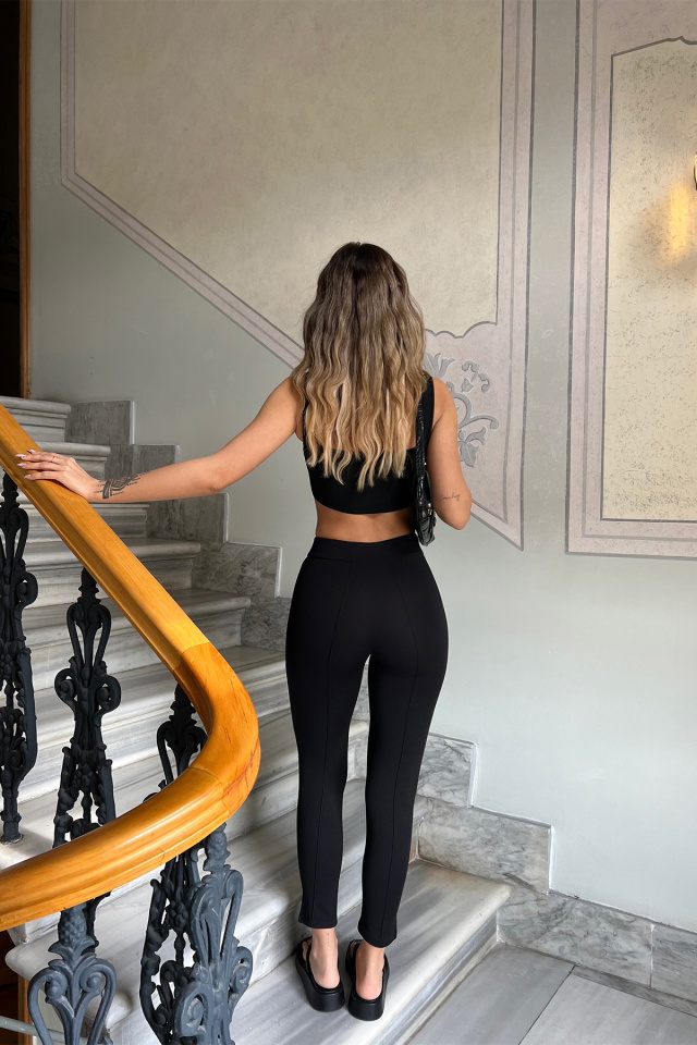 Siyah Dikiş Detay Dar Pantolon ATE4383 - 5