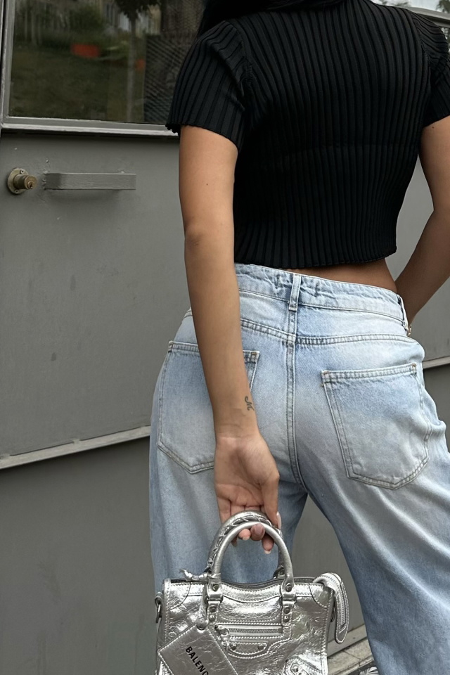 Siyah Düğme Detay Crop Top ATE7978 - 5