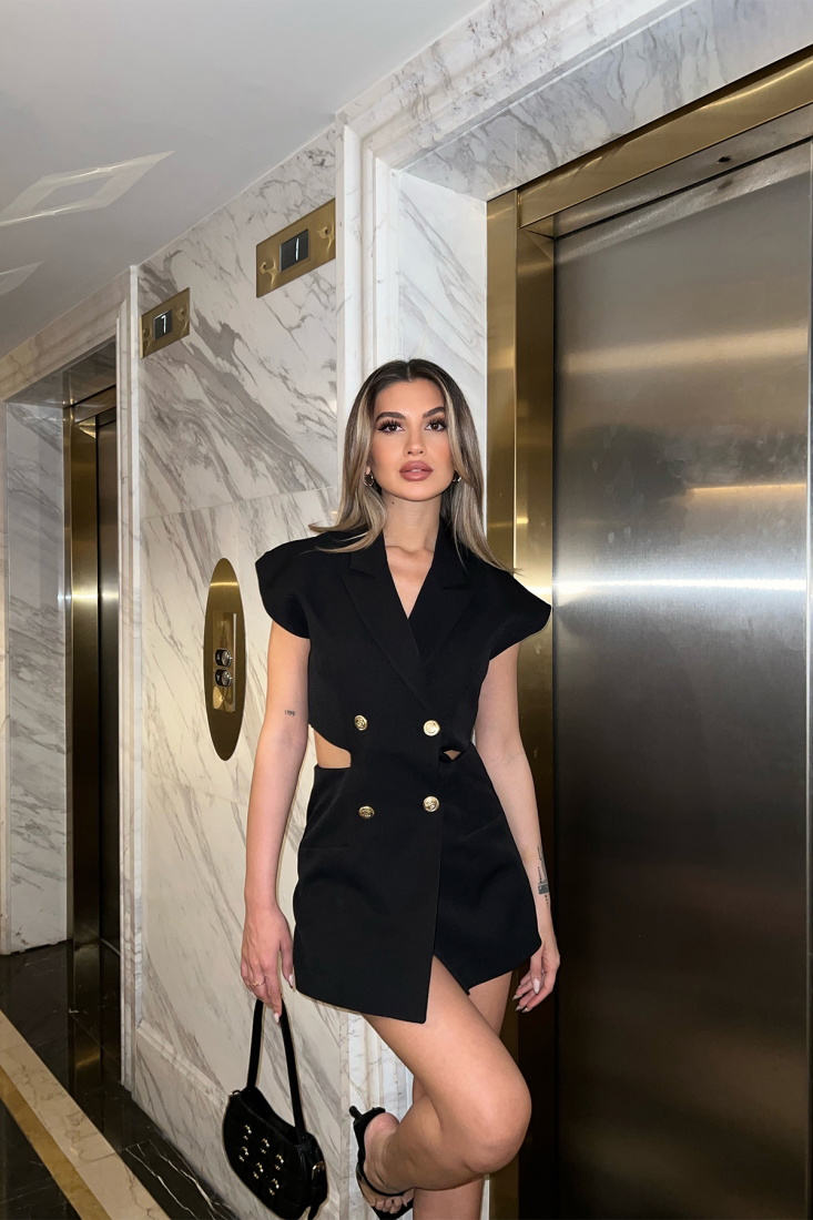 Siyah Düğme Detay Pencereli Tulum ATE5295 - EYYO