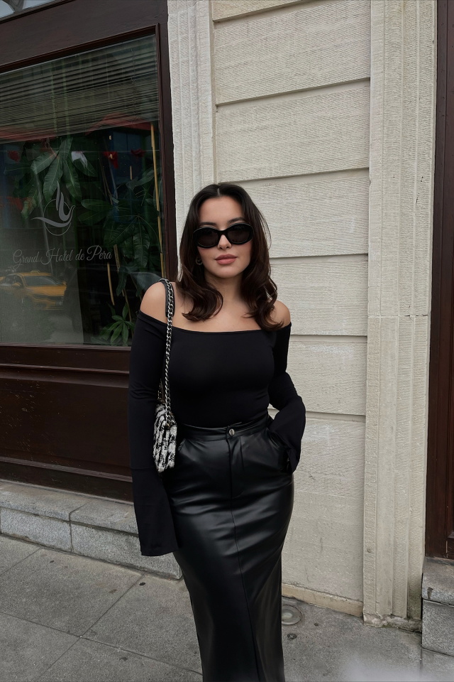 Siyah Düşük Kol Bodysuit ATE2916 - 1