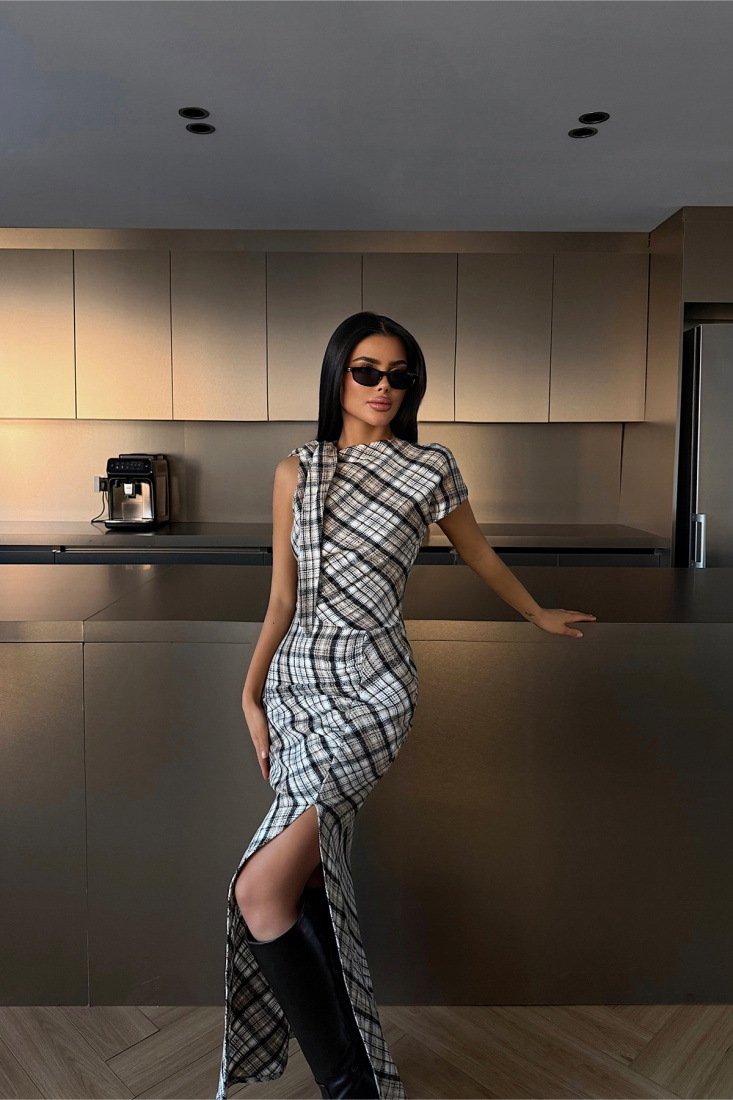 Siyah Aveline Desenli Yırtmaçlı Uzun Elbise ATE-4217 - EYYO