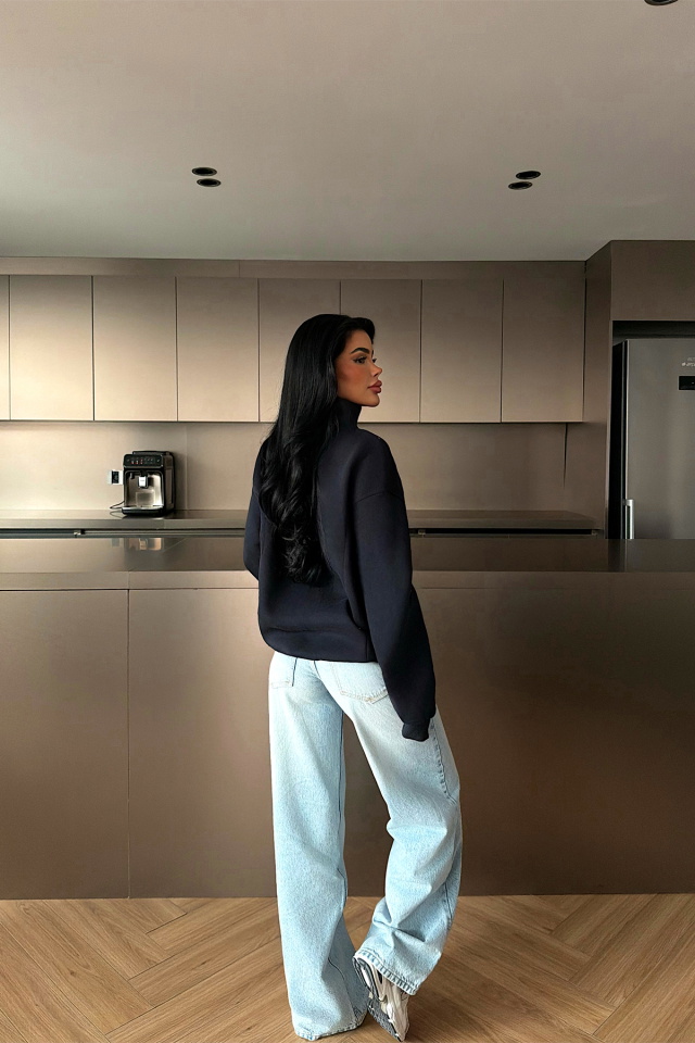 Haruko Sweatshirt ATE-4672 - 4