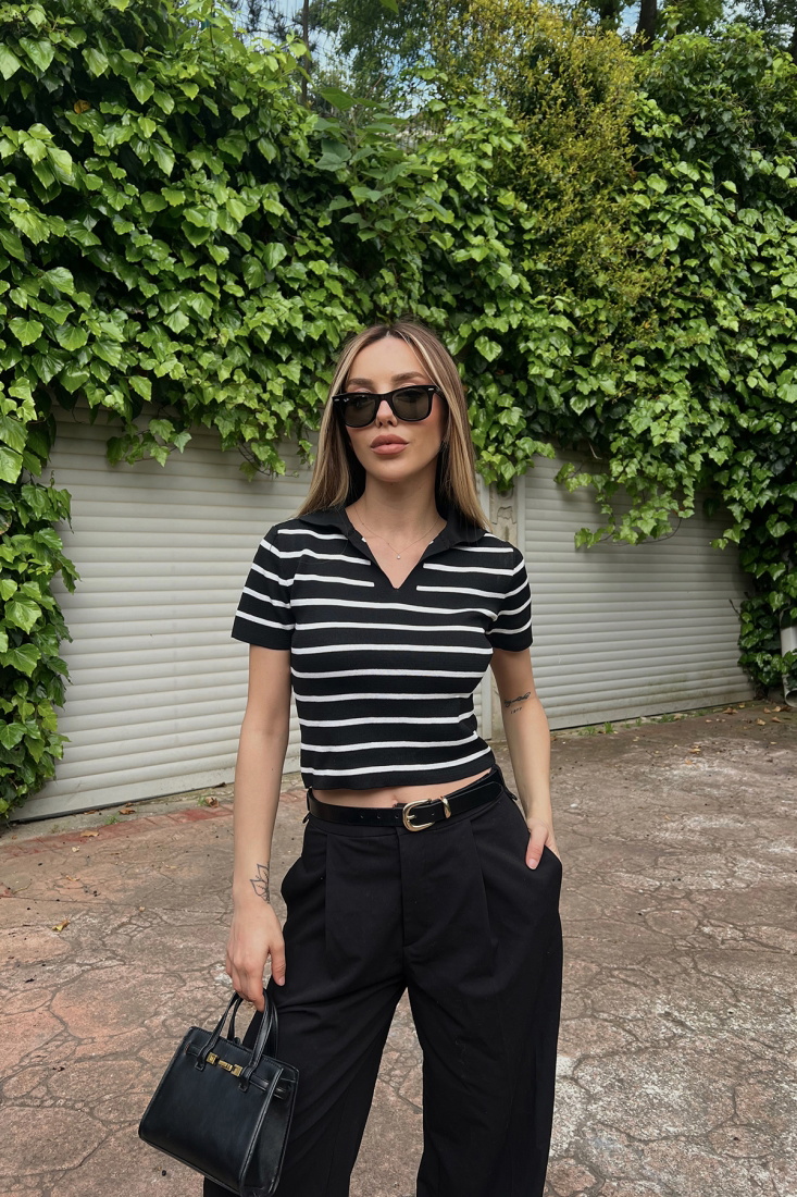 Siyah Gömlek Yaka Crop Top ATE6823 - ZUZU