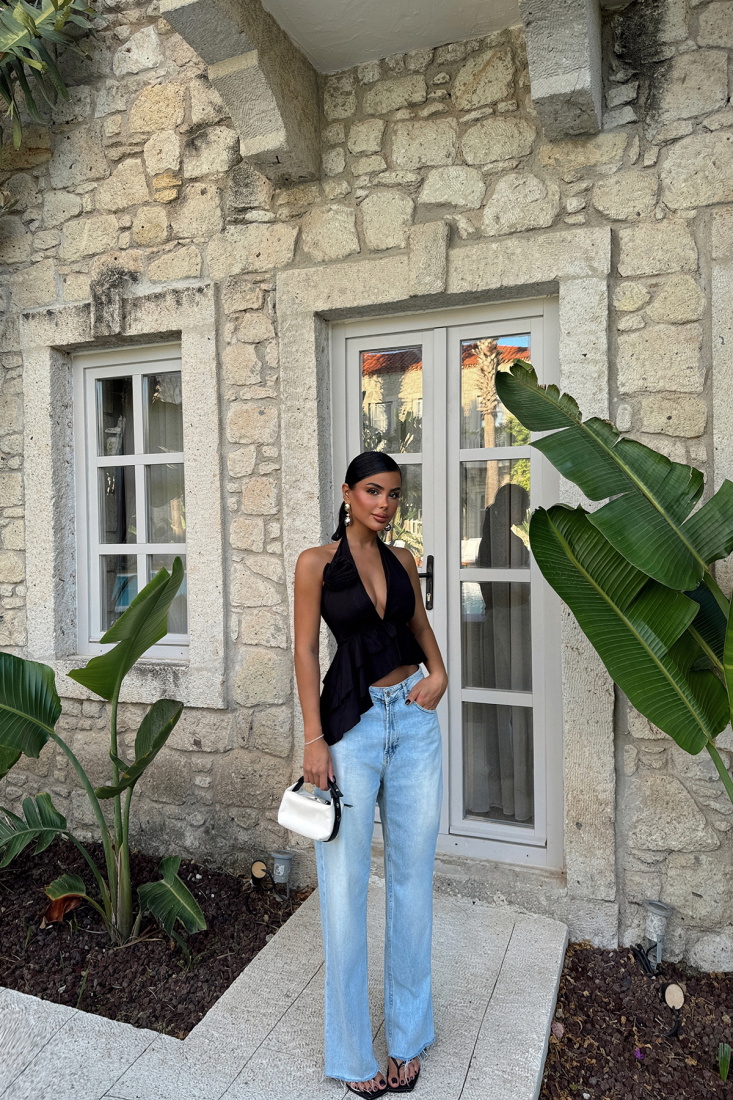 Siyah Odella Gül Detay Bluz ATE-1184 - EYYO