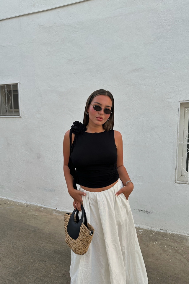 Siyah Gül Detay Crop Top ATE7892 - 1
