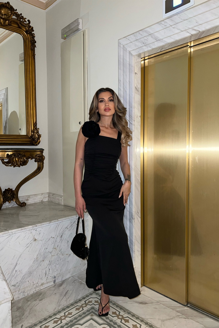 Siyah Gül Detay Uzun Elbise ATE5050 - EYYO