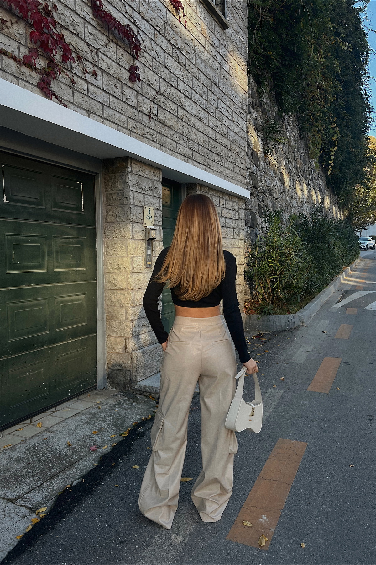 Siyah Halka Detay Crop Top ATE2489 - 4