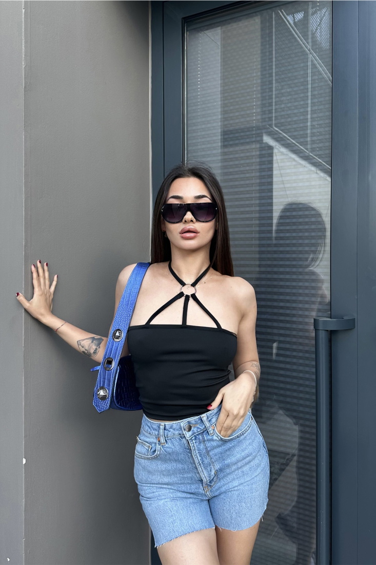 Siyah Halka Detay Crop Top ATE7153 - gecce