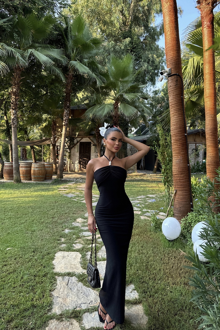 Siyah Nina İnci Detaylı Boyundan Bağlamalı Elbise ATE-1224 - EYYO