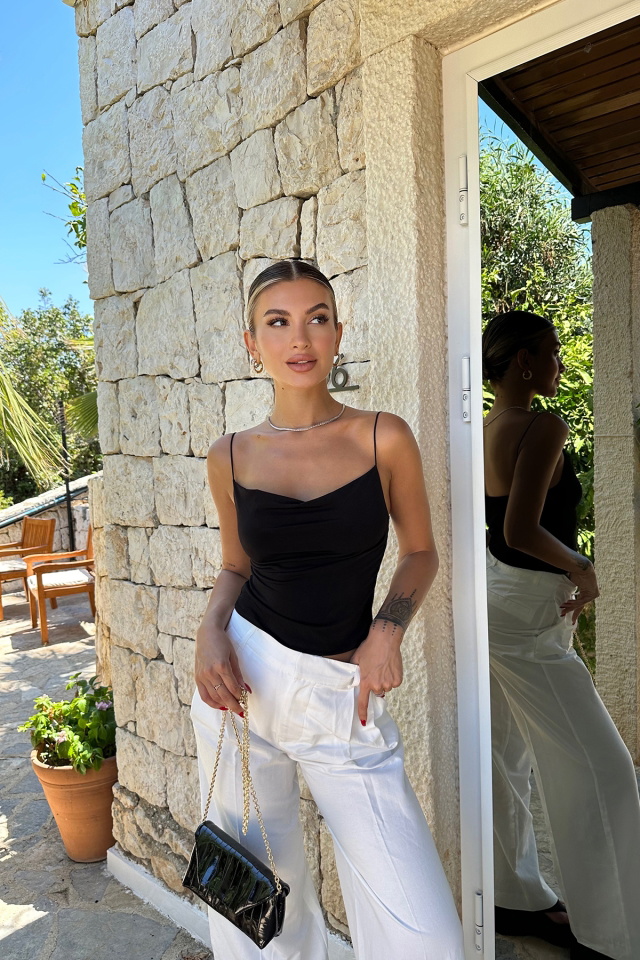 Siyah İp Askılı Crop Top ATE7804