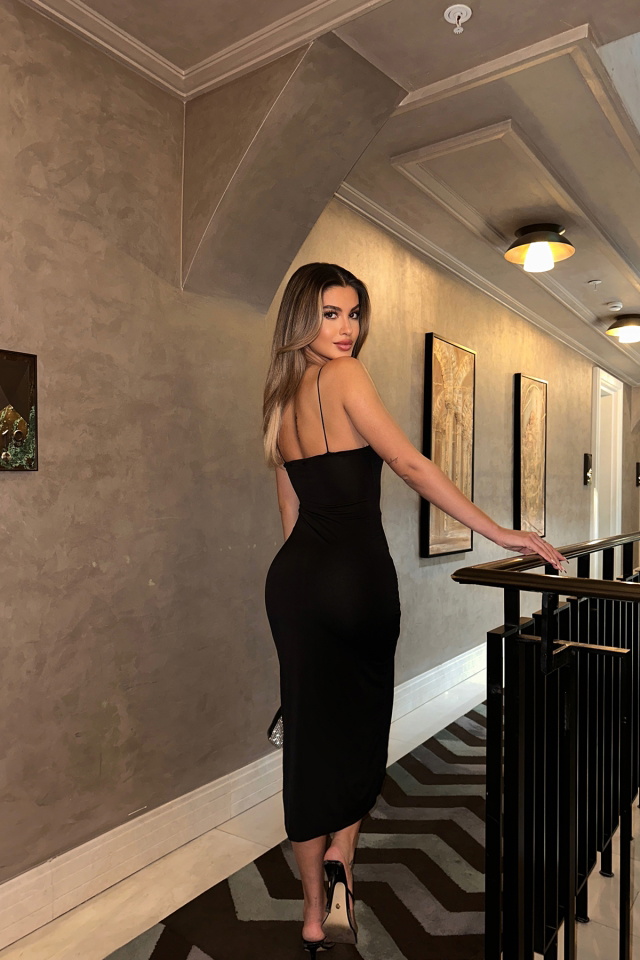 Siyah İp Askılı Yırtmaç Detay Elbise ATE5230 - 5