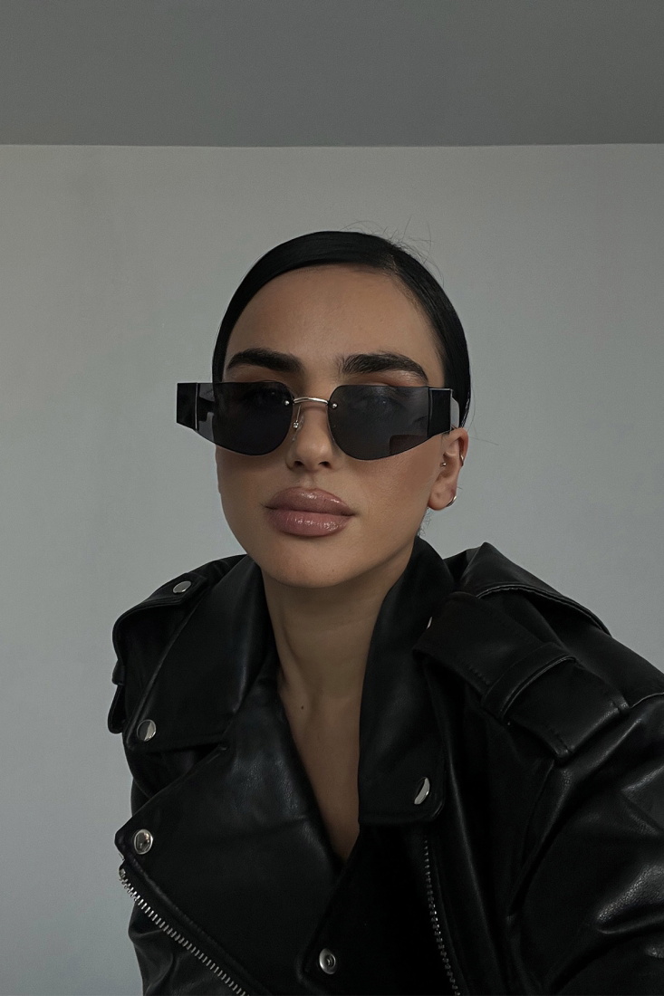 Siyah Kalın Çerçeveli Gözlük ATE3309 - 