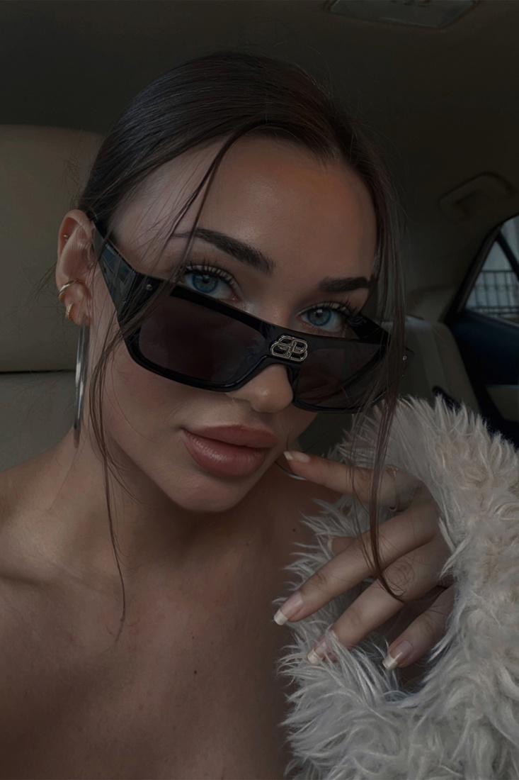 Siyah Kalın Çerçeveli Gözlük ATE3569 - 