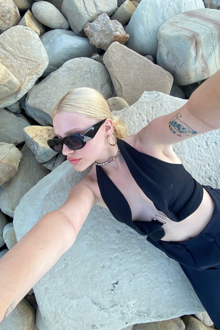 Siyah Kalın Çerçeveli Gözlük ATE4743 - 