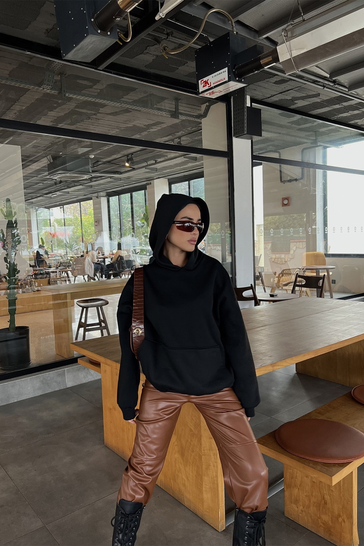 Siyah Kapşonlu Arkası Baskılı Sweat ATE2514 - EYYO