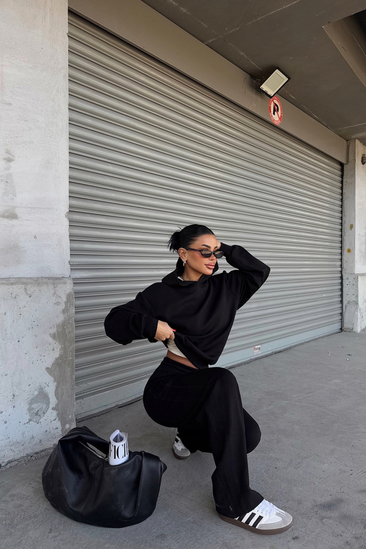 Siyah Agostina Takım ATE-1974 - EYYO