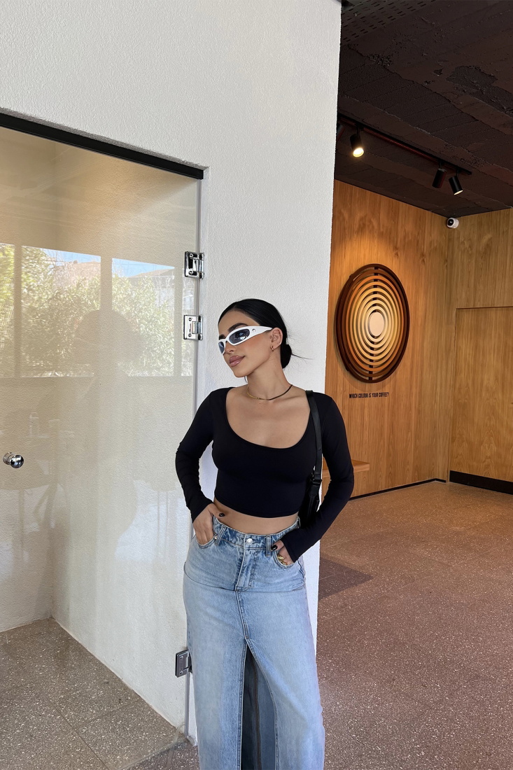 Siyah Kare Yaka Crop Top ATE4283 - gecce