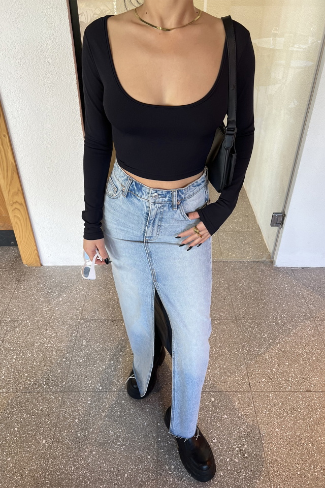 Siyah Kare Yaka Crop Top ATE4283 - 2