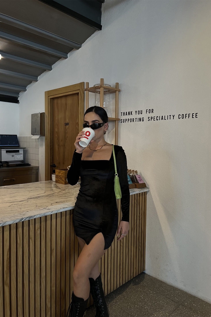 Siyah Kare Yaka Mini Elbise ATE2567 - EYYO