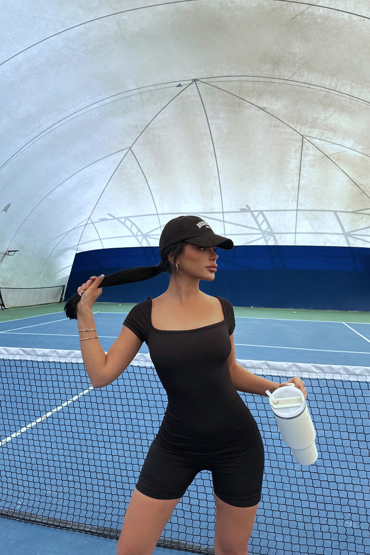 Siyah Kare Yaka Tulum ATE7441 - UĞUR ERDURAN