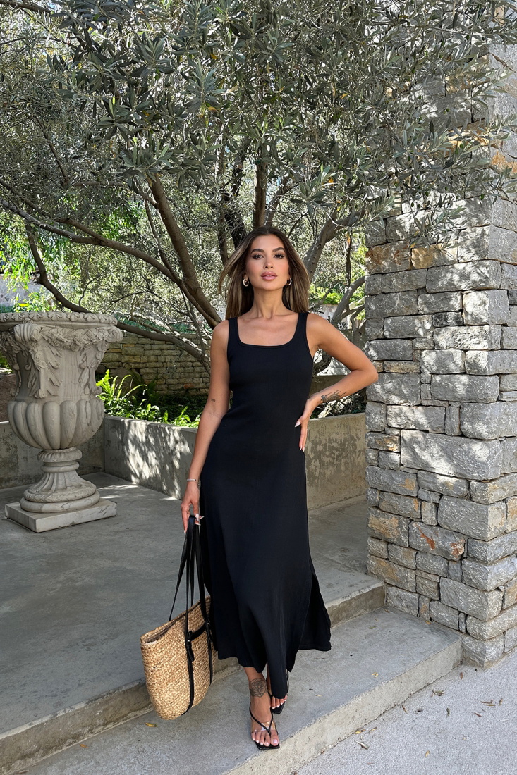 Siyah Kare Yaka Uzun Elbise ATE7370 - EYYO