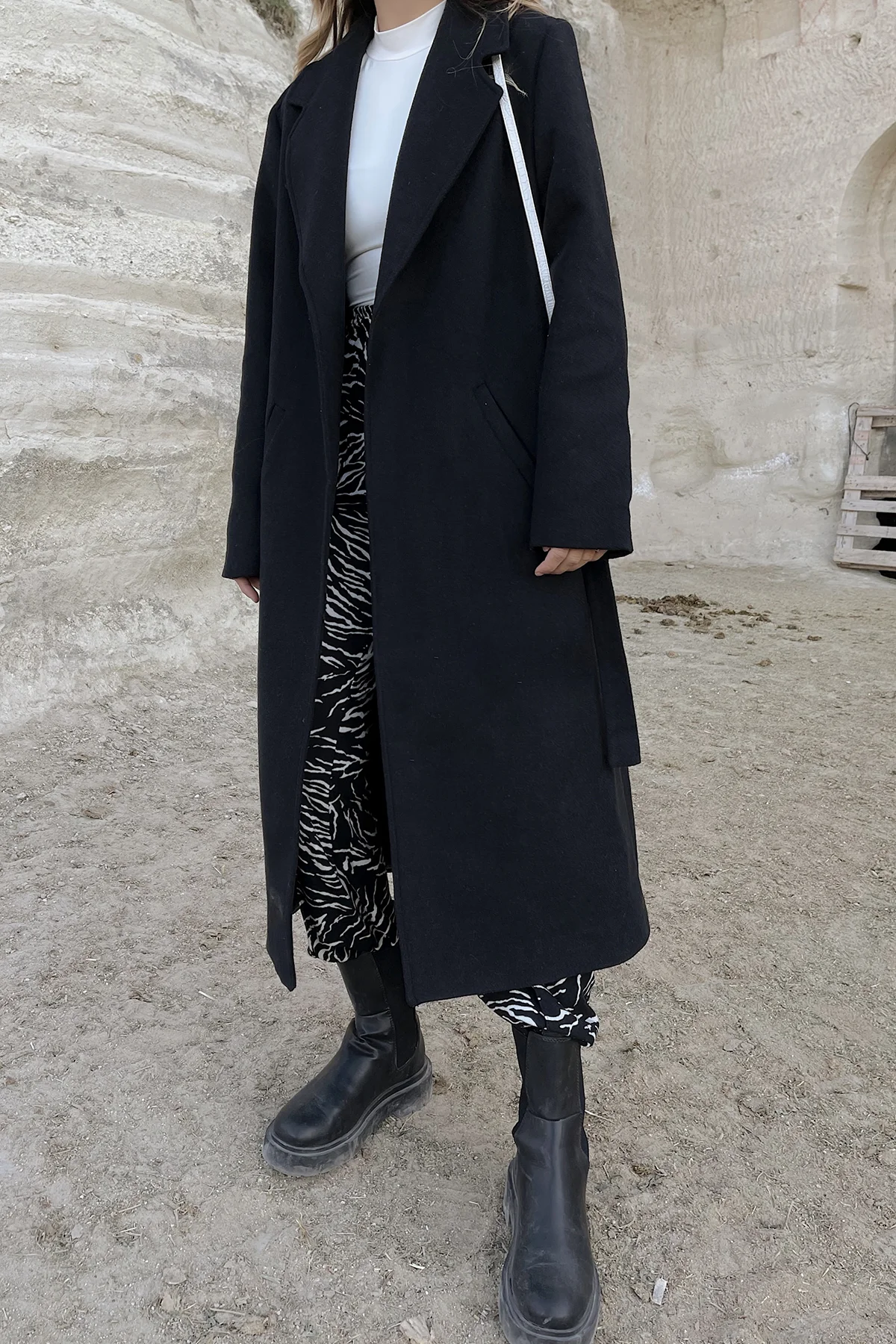 Siyah Kaşe Kaban ATE1892