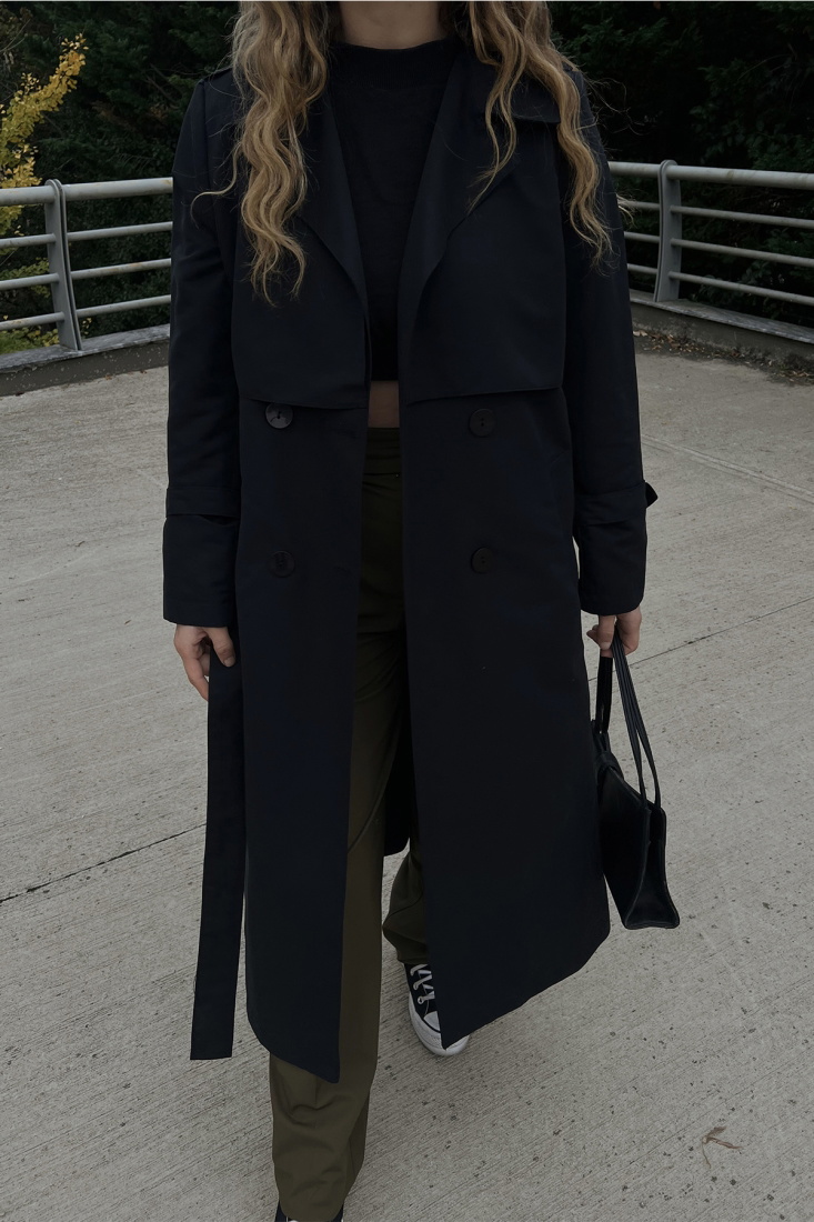 Siyah Kemerli Önü Düğmeli Trenckot ATE2439 - EYYO