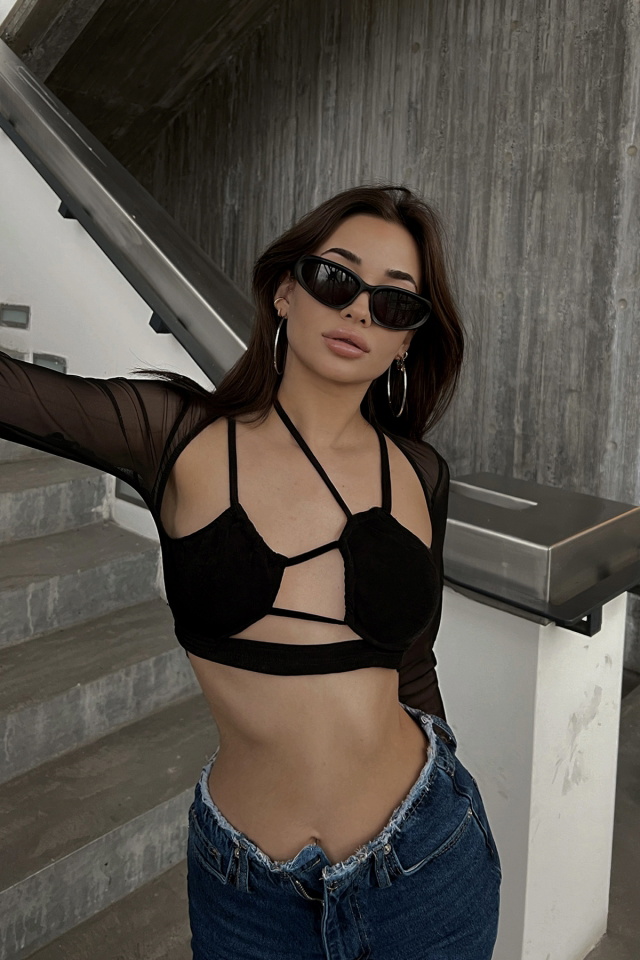 Siyah Kolları Transparan Crop Top ATE3523 - 2