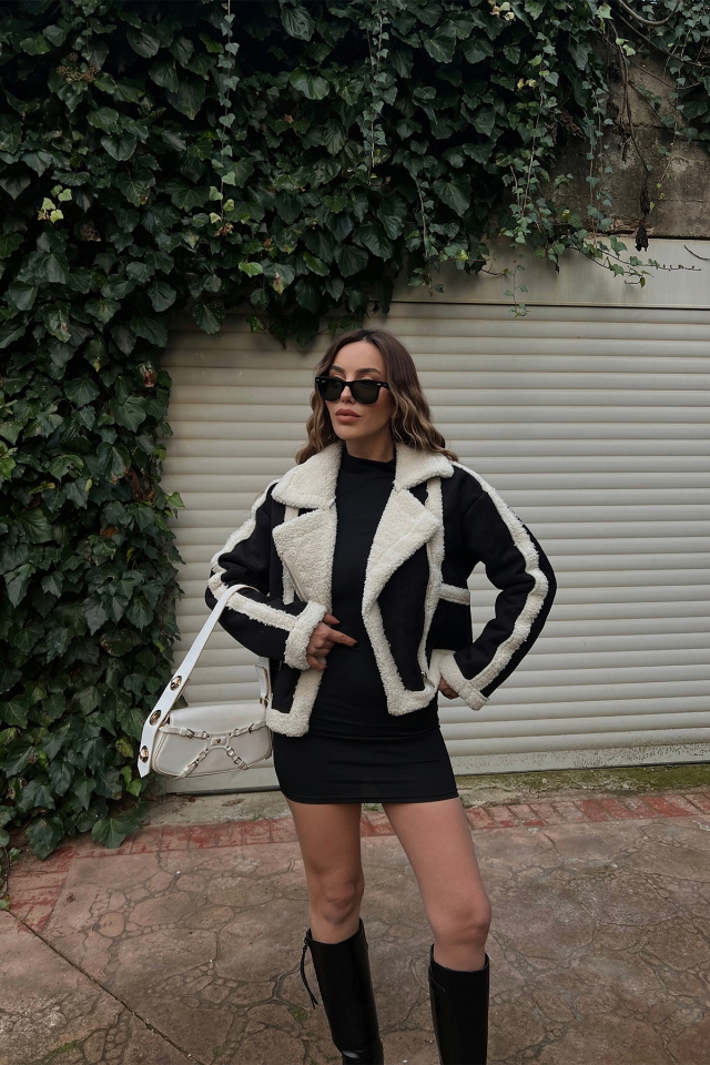 Siyah Kontrast Yünlü Mont ATE2633 