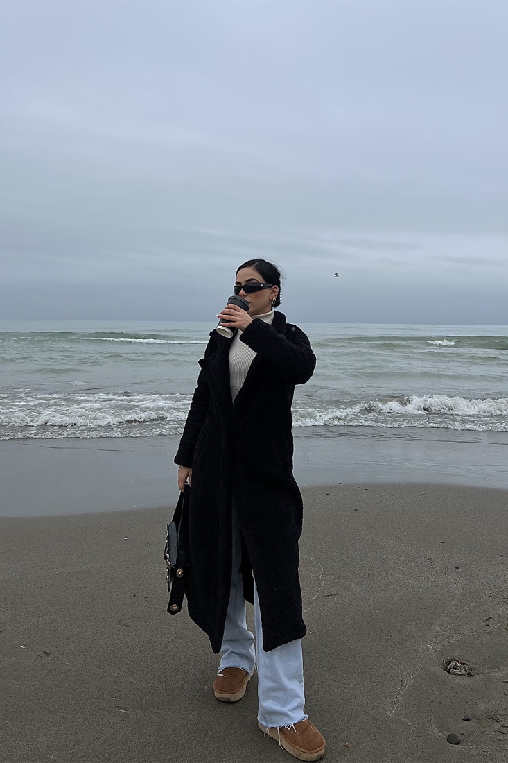 Siyah Kruvaze Yaka Kaban ATE3149 - EYYO