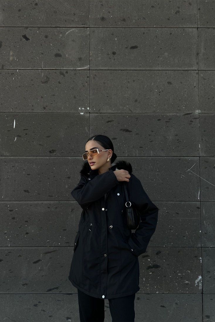 Siyah Kürk Detay Önü Düğmeli Mont ATE2419 - EYYO