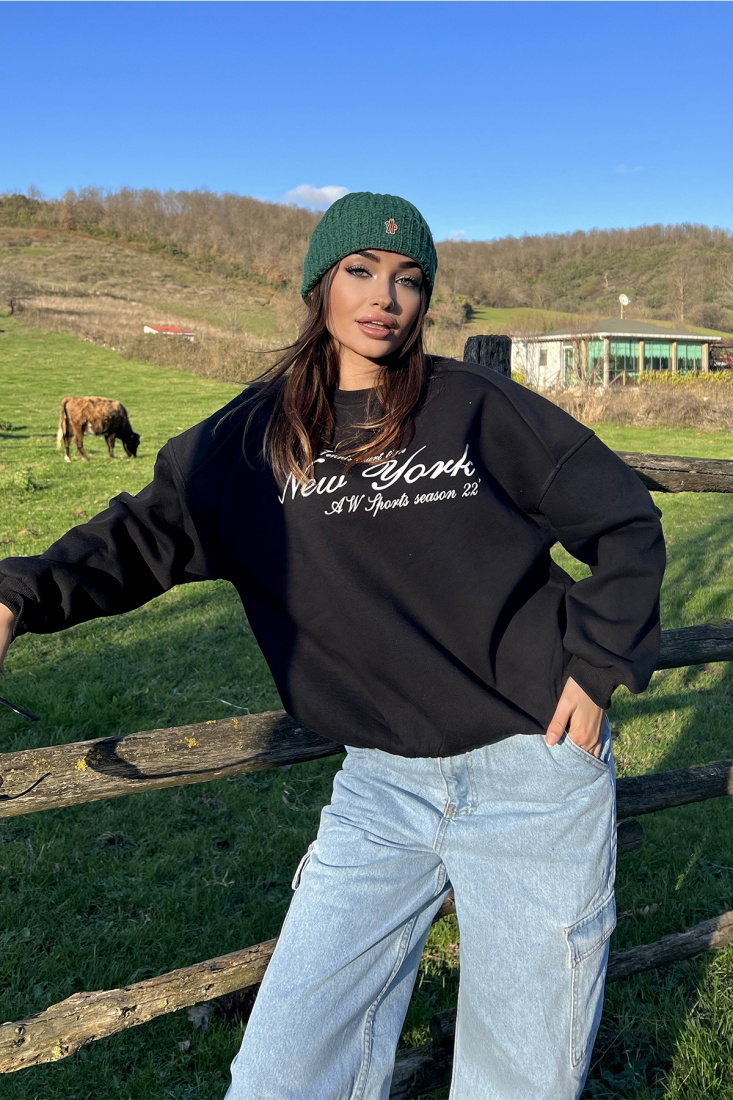 Siyah New York Baskılı Sweat ATE2590 - 