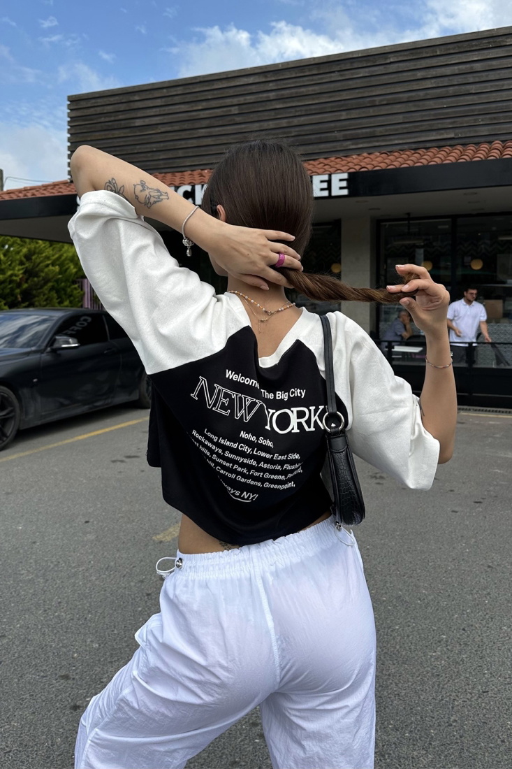 Siyah New York Yazılı Crop Top ATE7331 - DONT FASHİON