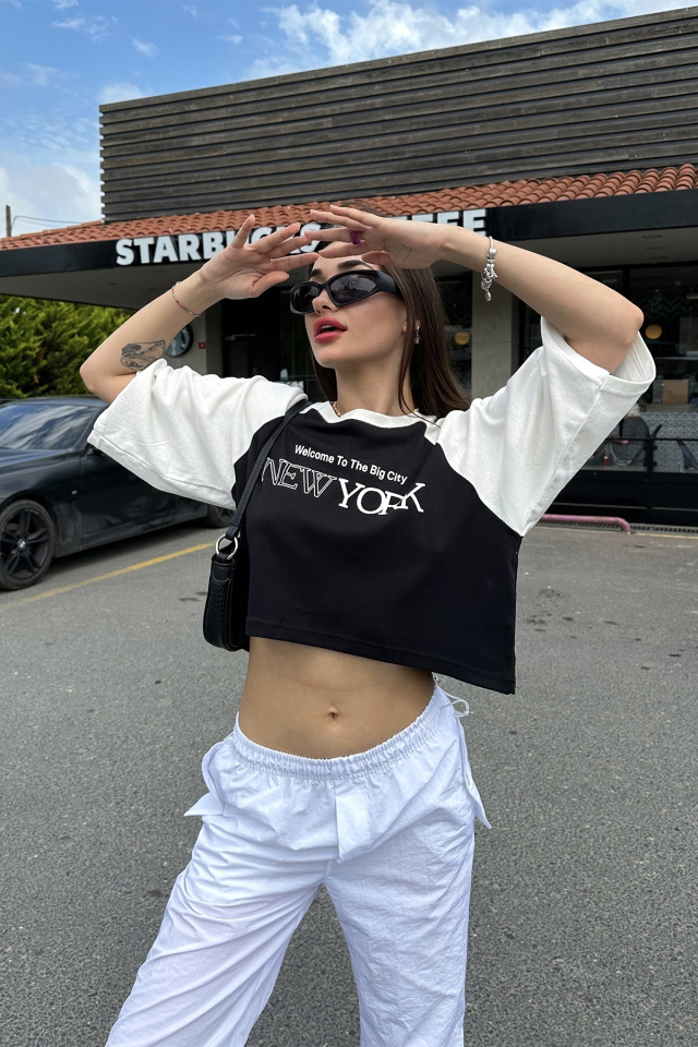 Siyah New York Yazılı Crop Top