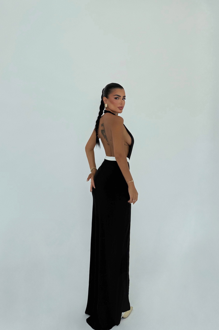 Siyah Giselle Fiyonk Detaylı Yırtmaçlı Elbise ATE-3026 - EYYO