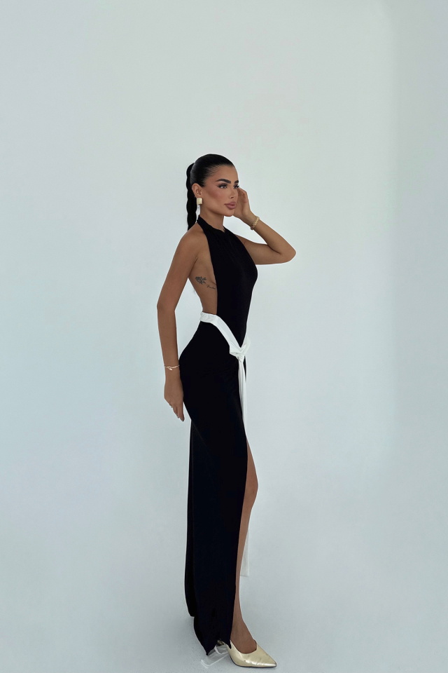 Siyah Giselle Fiyonk Detaylı Yırtmaçlı Elbise ATE-3026 - 2