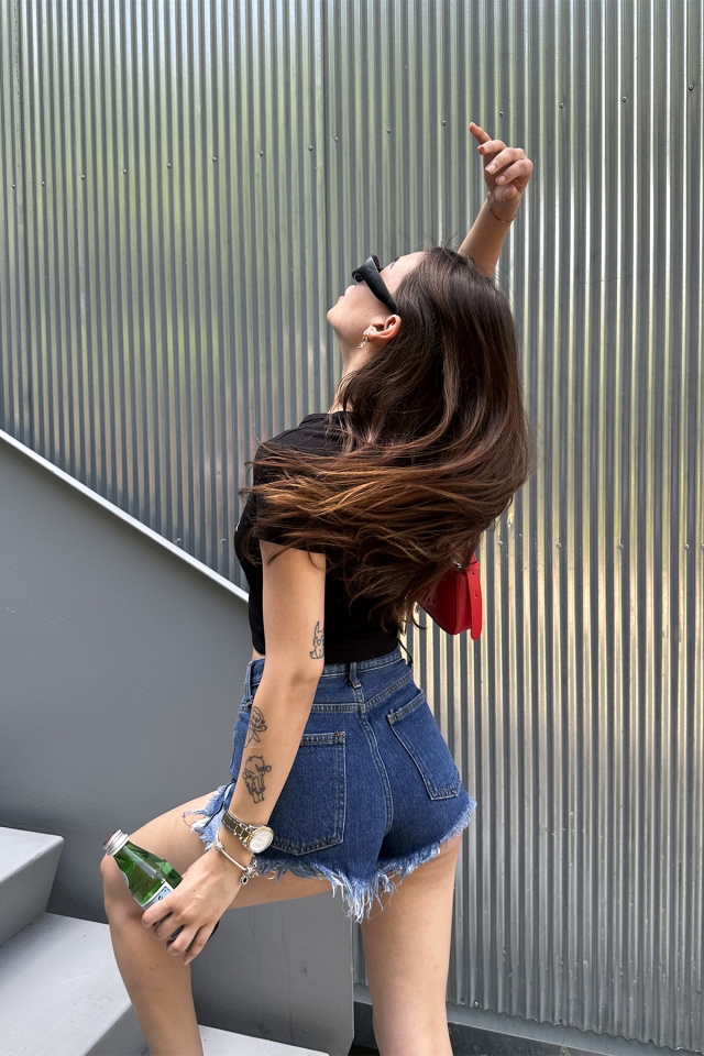 Siyah Önü Baskılı Crop Top ATE7324 - 5