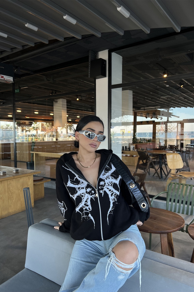 Siyah Önü Baskılı Hırka ATE3287 