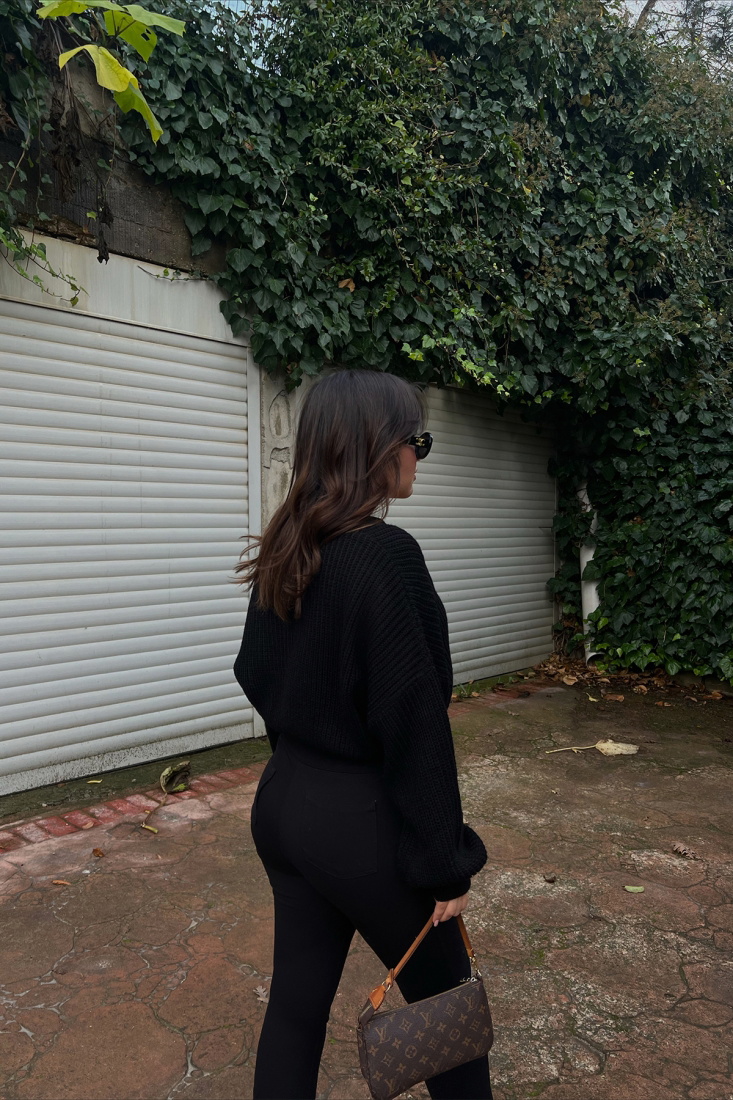 Siyah Önü Düğmeli Triko Hırka ATE2631 - EYYO