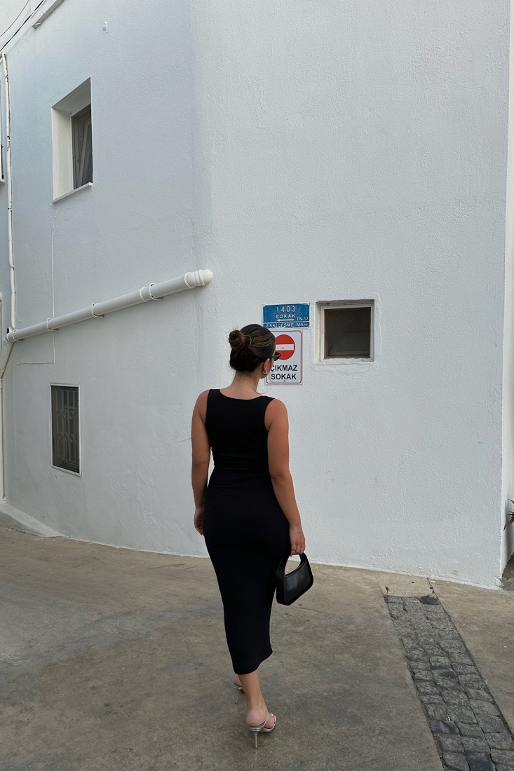 Siyah Önü Taşlı Uzun Elbise ATE8195 - EYYO