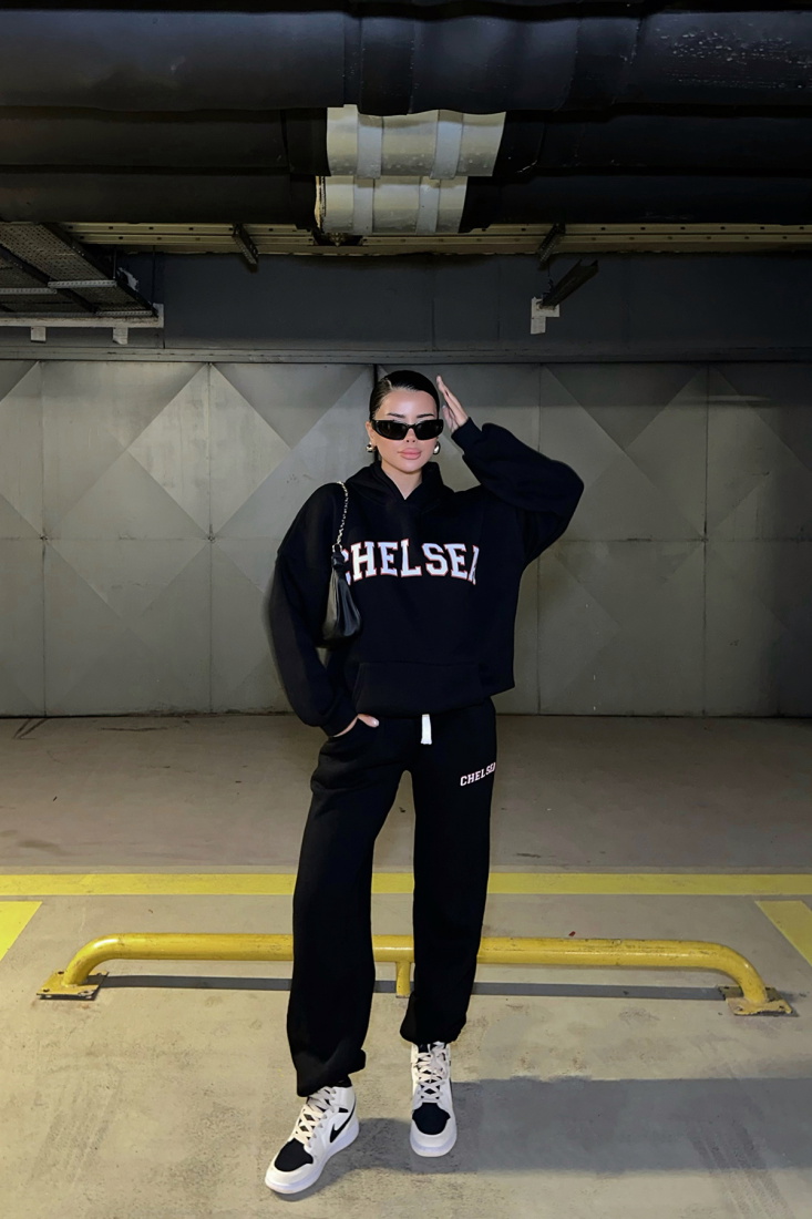 Siyah Önü Yazılı Kapşonlu Takım ATE-0323 - HEYYA