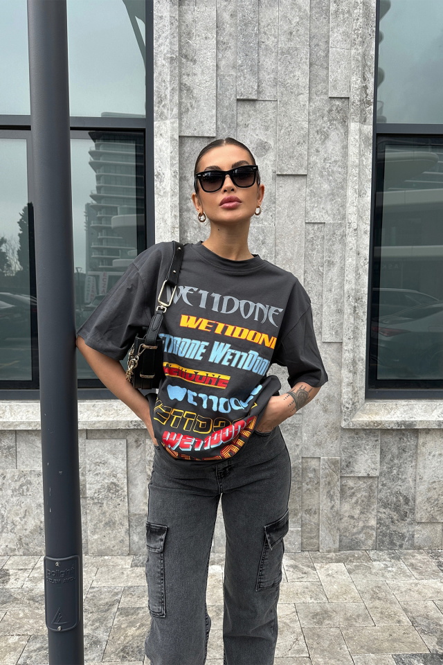 Siyah Önü Yazılı Oversize Tişört -