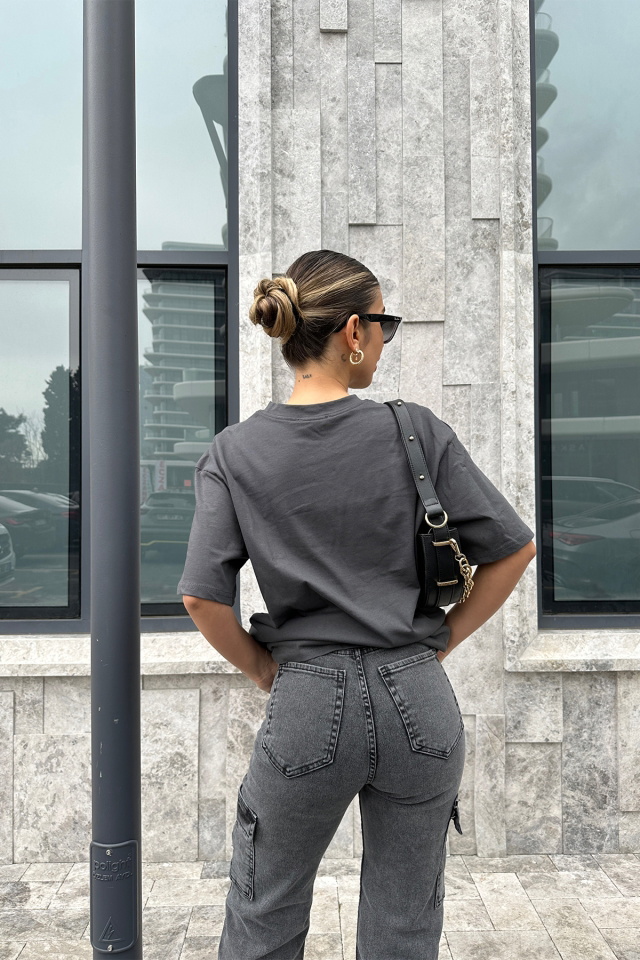 Siyah Önü Yazılı Oversize Tişört ATE5079 - 5