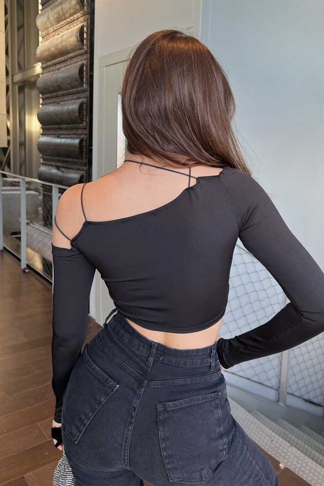 Siyah Pencere Detay Bağlamalı Crop Top ATE3110 - 5