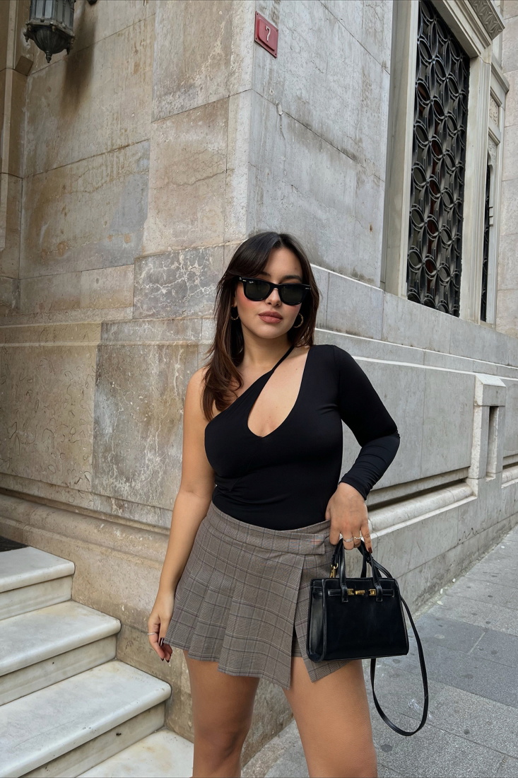 Siyah Pencere Detay Bodysuit ATE2346 - EYYO