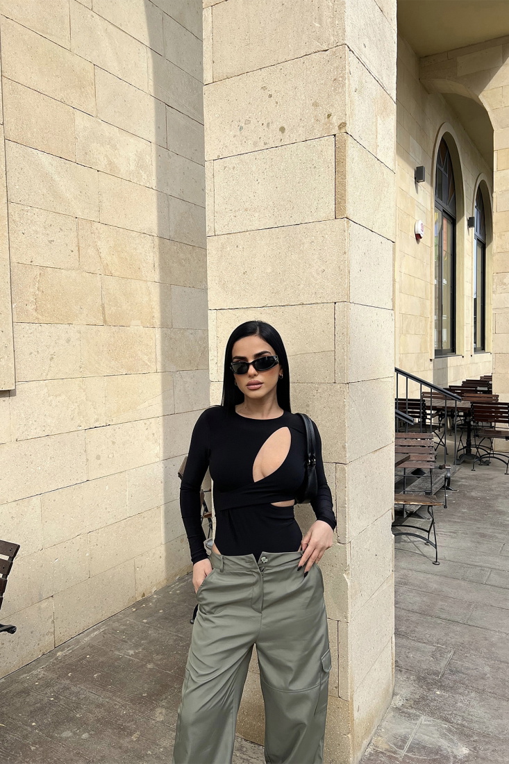 Siyah Pencere Detay Bodysuit ATE4554 - TİLLE