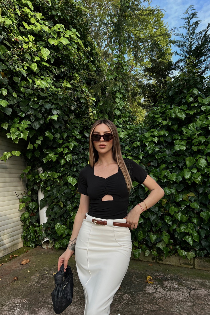 Siyah Pencere Detay Crop Top ATE6418 - KARABAY