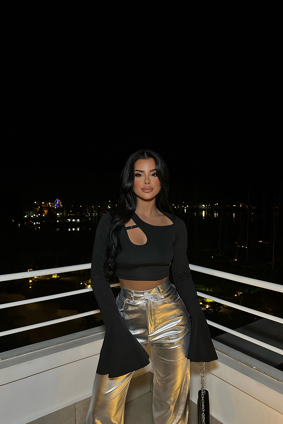 Siyah Pencere Detay Crop Top ATE8530 - 3