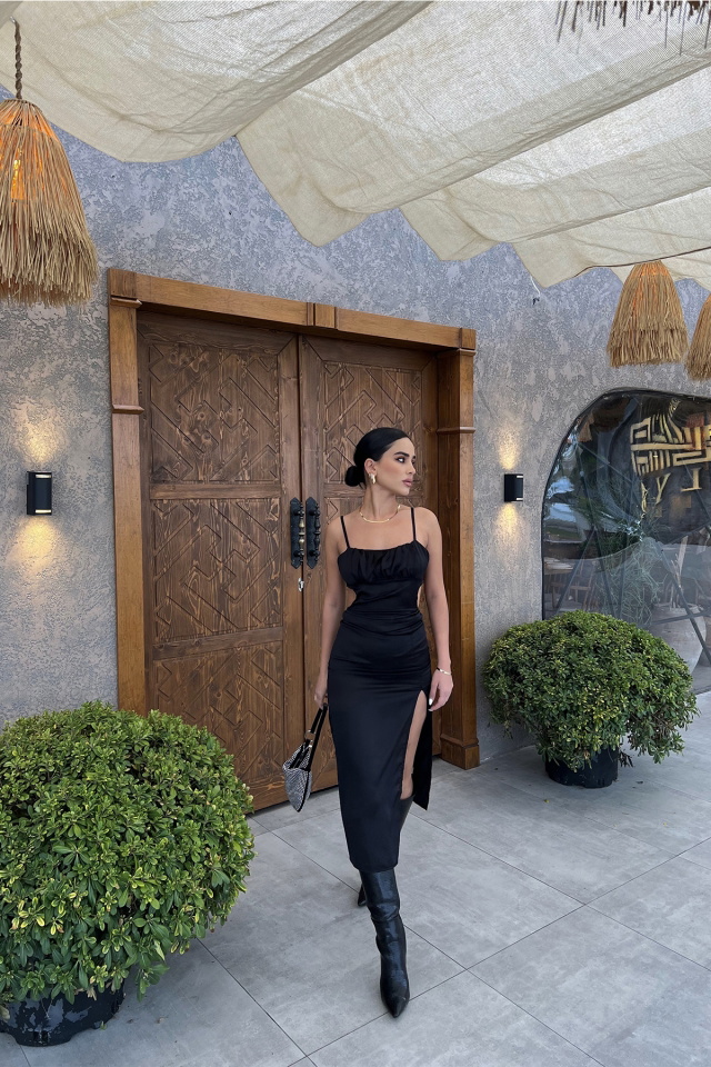 Siyah Pencere Detay Elbise ATE2477 