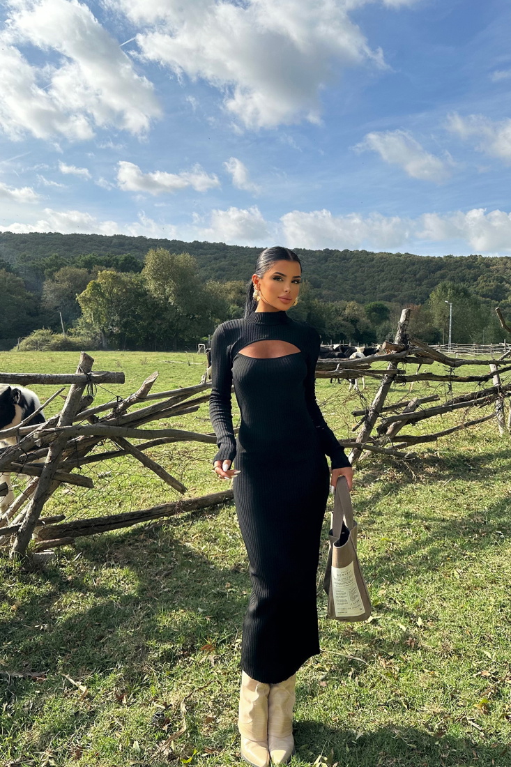 Siyah Pencere Detay Triko Uzun Elbise ATE8327 - EYYO